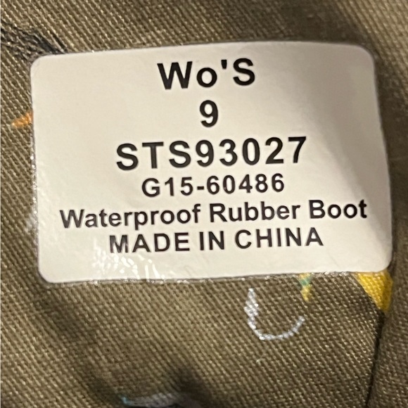 Sperry Waterproof Rubber Boots - Picture 10 of 15